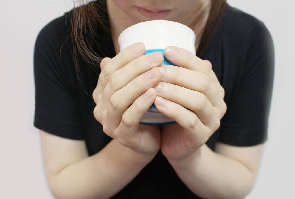 アラフォーの肌悩みに別れを告げるスキンケア方法とは？