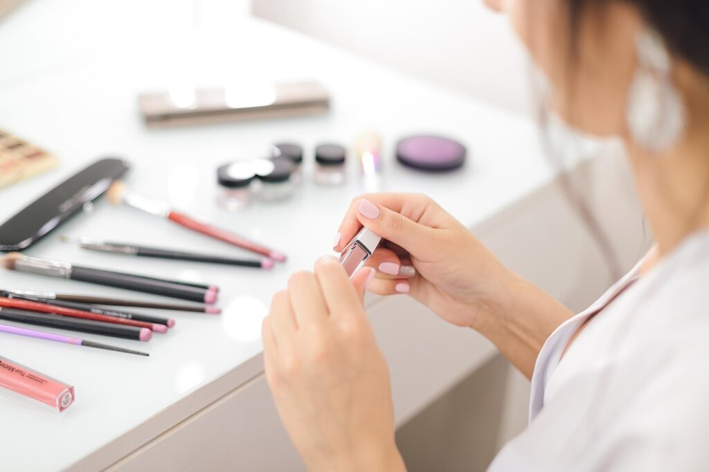 美白化粧品の効果を実感するまでの期間はどれくらい？